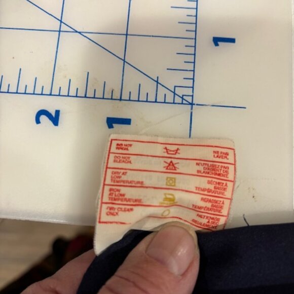 Reversible Wool Cape - Picture 11 of 12